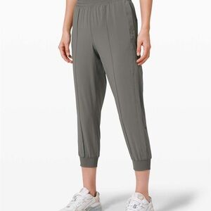 Lululemon Wanderer Cropped Gray Sage Joggers